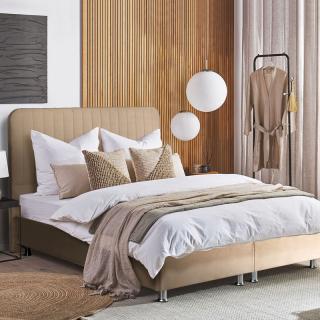 Double upholstered bed \
