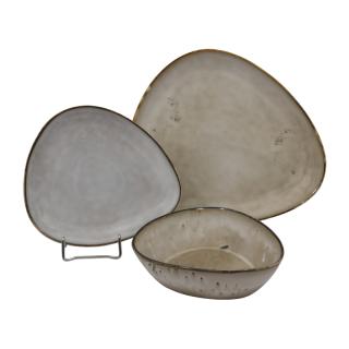 Set of eighteen plates in stoneware beige-white color
